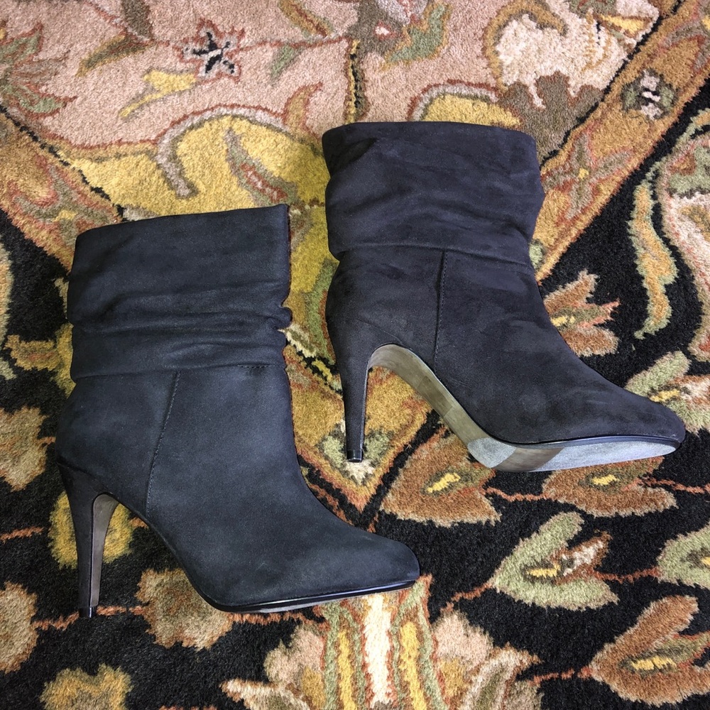 Black suede heeled boots